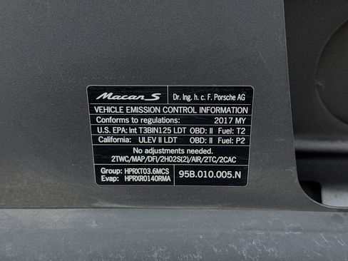 Used 2017 Porsche Macan S image 20