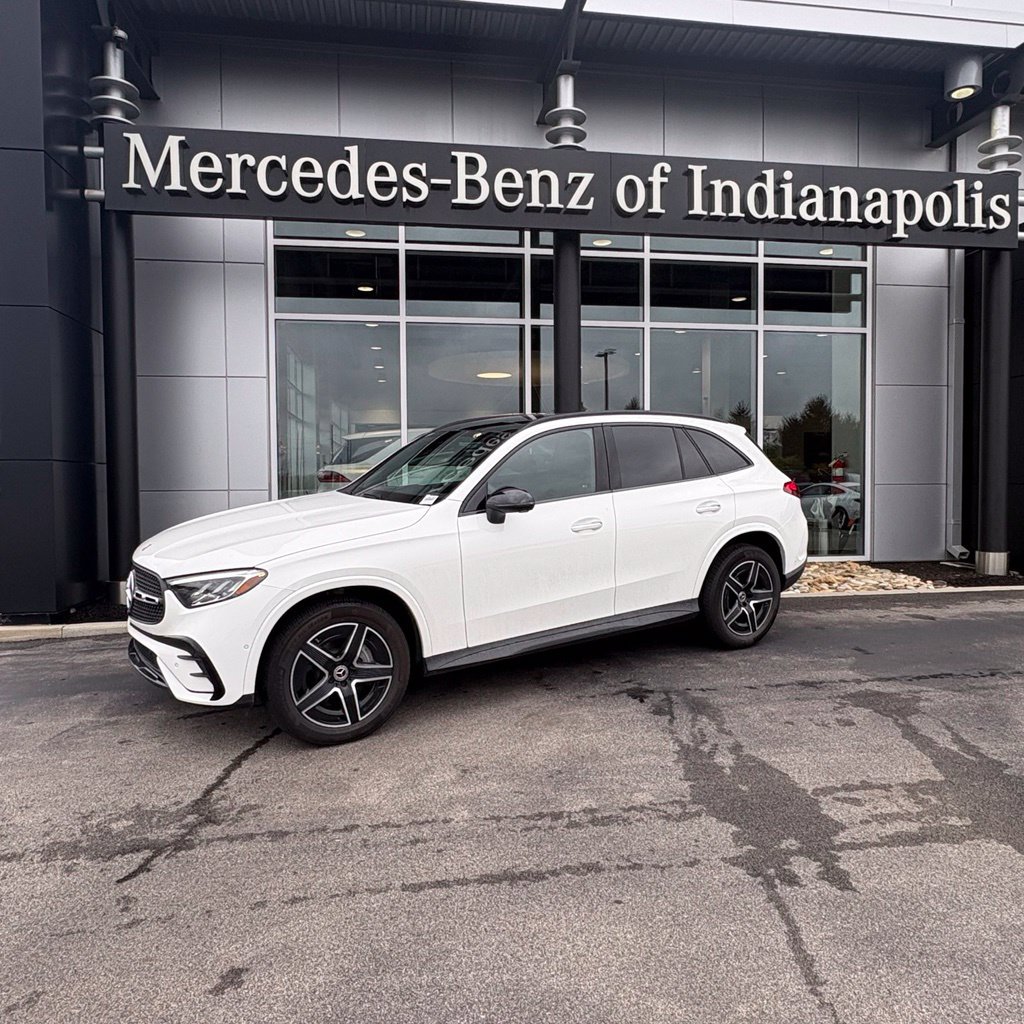 Certified 2026 Mercedes-Benz GLC 300 4MATIC image 1