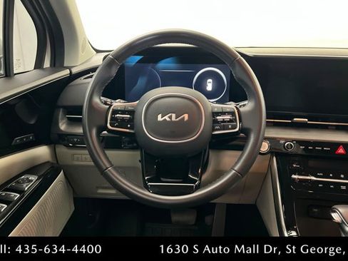 Used 2024 Kia Carnival SX FWD image 12