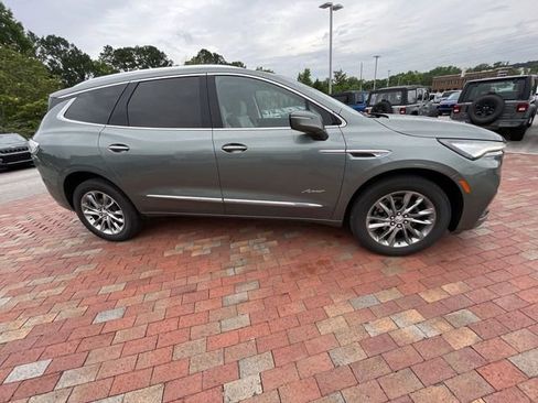 Used 2023 Buick Enclave Avenir FWD image 24