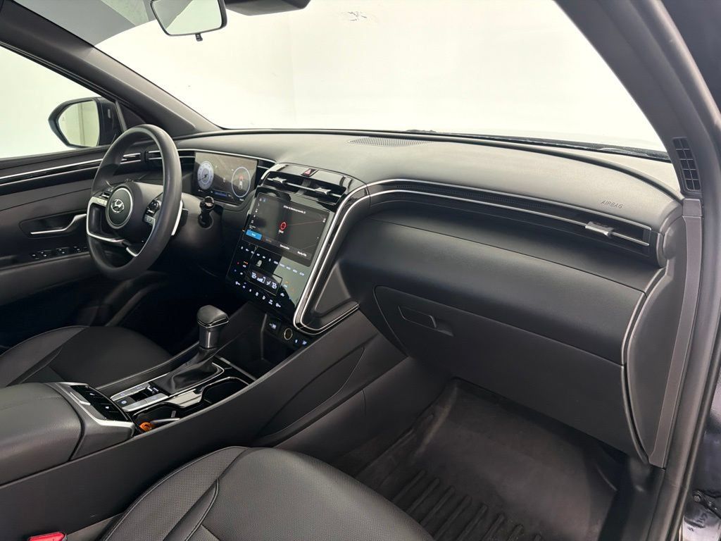 Used 2024 Hyundai Santa Cruz Night AWD/4WD image 28