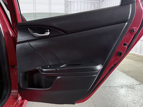 Used 2021 Honda Civic Sport image 25