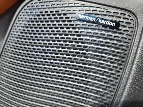 New 2026 Chrysler Pacifica Pinnacle image 25