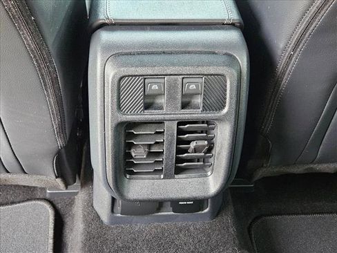 Used 2025 Ford Bronco Outer Banks AWD/4WD image 18