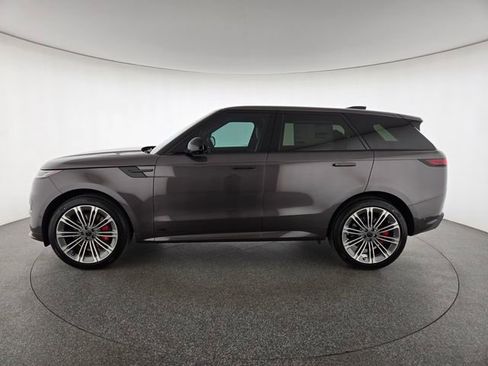 New 2026 Land Rover Range Rover Sport Dynamic SE AWD/4WD image 29