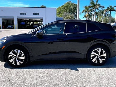 Used 2024 Volkswagen ID.4 2WD image 8