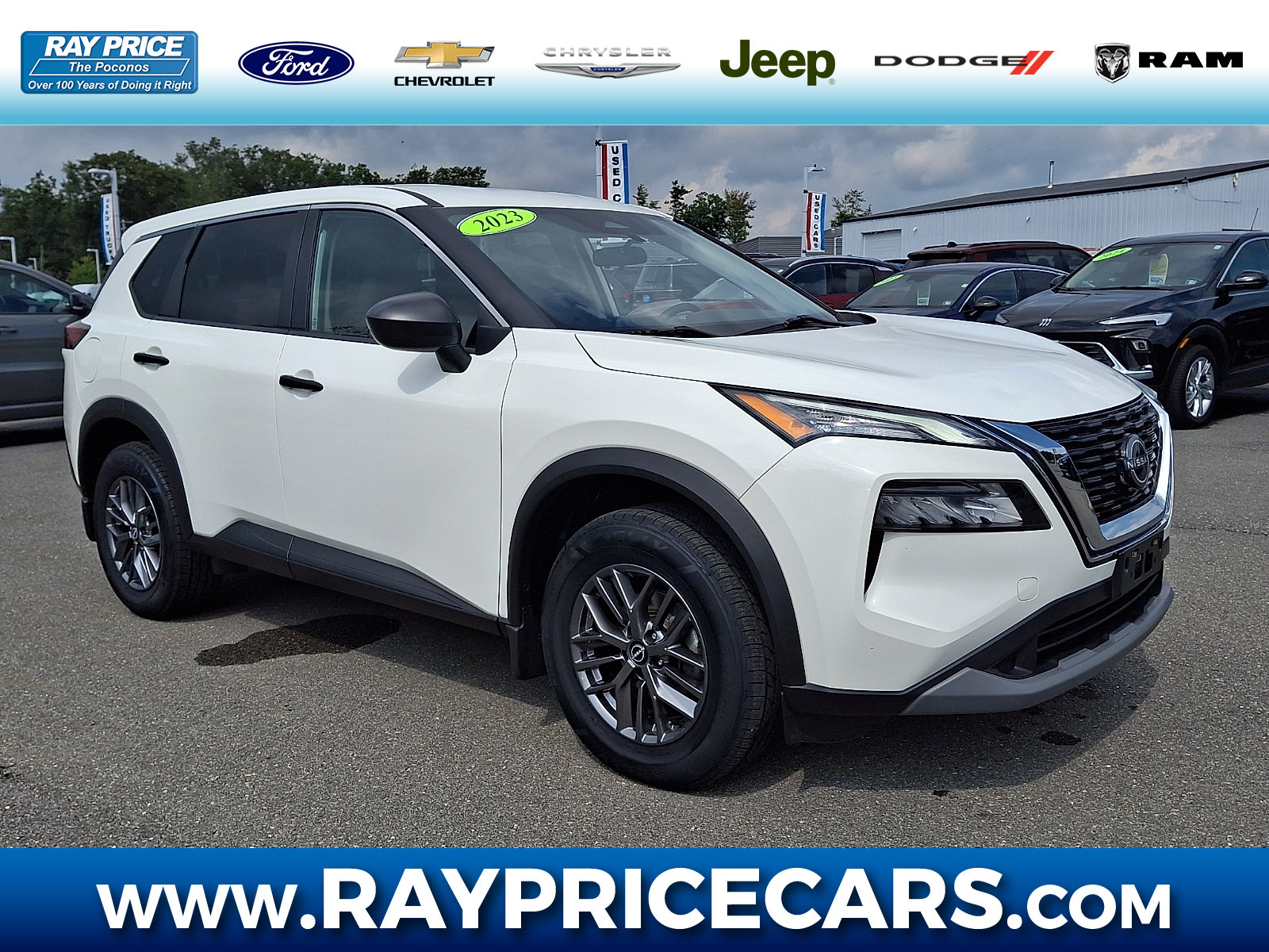 Used 2023 Nissan Rogue S AWD/4WD image 1