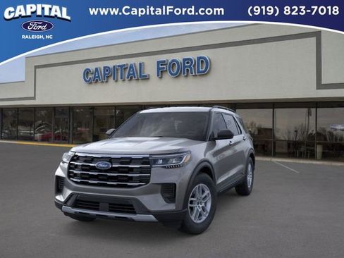 New 2026 Ford Explorer Active image 2
