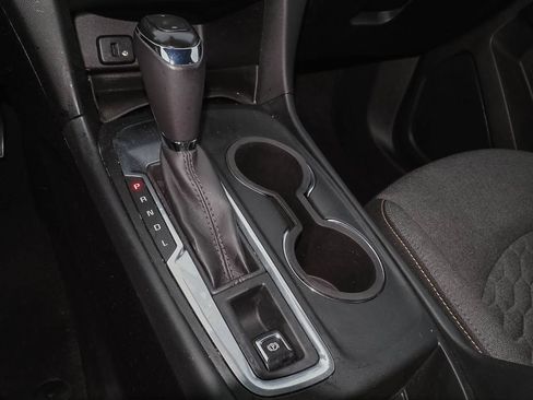 Certified 2018 Chevrolet Equinox LT FWD image 15