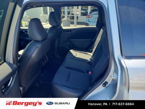 Used 2025 Subaru Forester Touring w/ Touring Package image 9