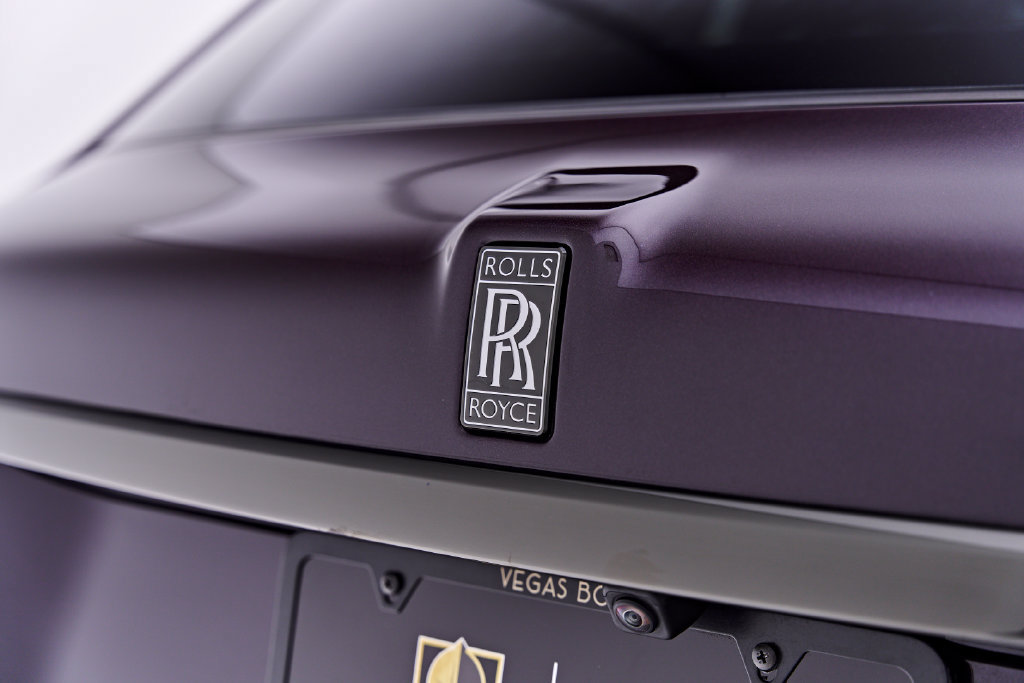Used 2025 Rolls-Royce Cullinan Black Badge AWD/4WD image 25