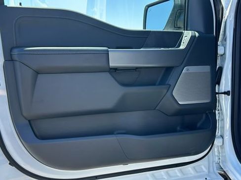 New 2025 Ford F150 XLT w/ Equipment Group 303A High image 18