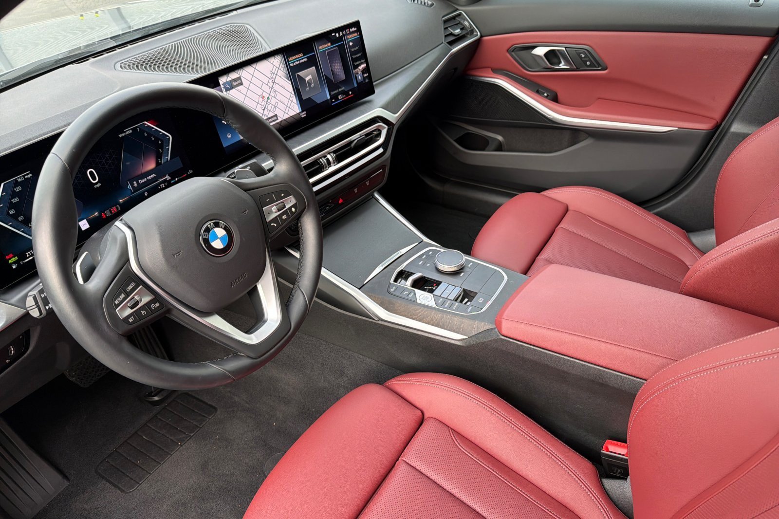 Used 2024 BMW 330i Sedan w/ Convenience Package RWD image 9