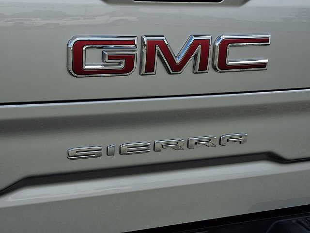 Used 2022 GMC Sierra 1500 SLT w/ SLT Premium Plus Package AWD/4WD image 29
