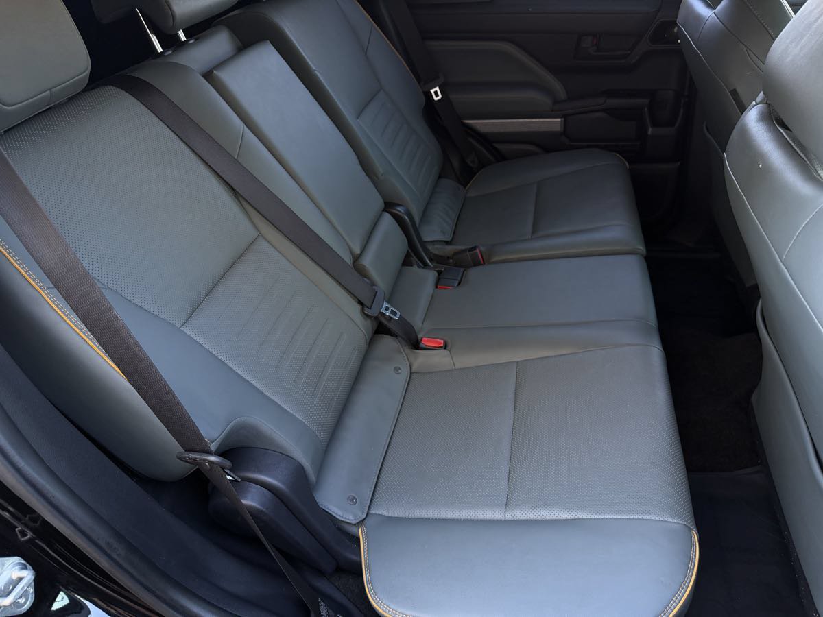 Used 2025 Toyota 4Runner Trailhunter AWD/4WD image 23