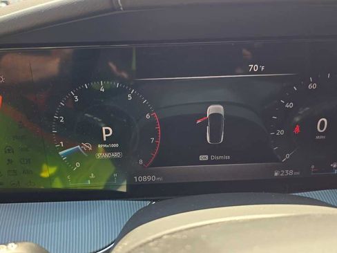 Used 2025 Nissan Murano SL AWD/4WD image 13
