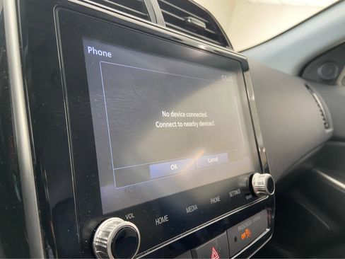 Used 2024 Mitsubishi Outlander Sport SE image 25