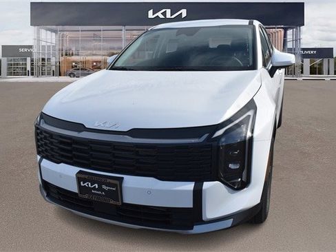 New 2026 Kia Sportage LX image 8