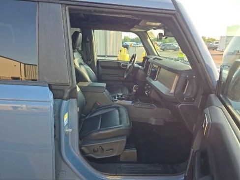 Used 2025 Ford Bronco Outer Banks AWD/4WD image 8