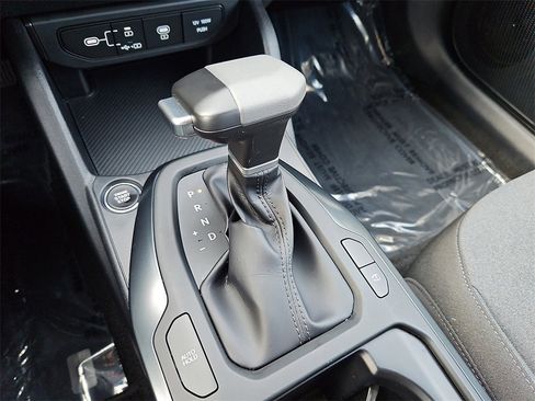 Certified 2025 Kia K4 LXS image 15