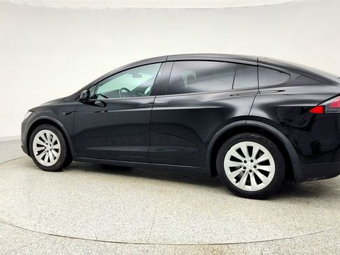 Used 2020 Tesla Model X Long Range image 7