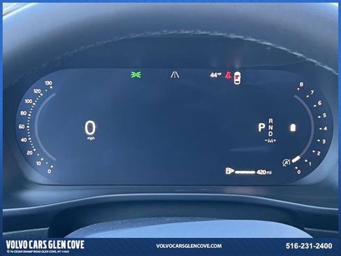 New 2026 Volvo XC40 B5 Plus w/ Climate Package image 25