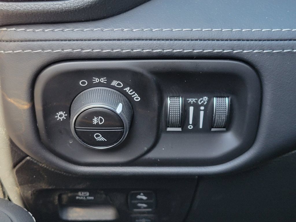 New 2026 RAM 1500 RHO w/ RHO Level 1 Equipment Group AWD/4WD image 12