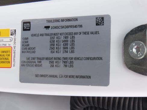 Used 2023 Chevrolet Tahoe Premier RWD image 34