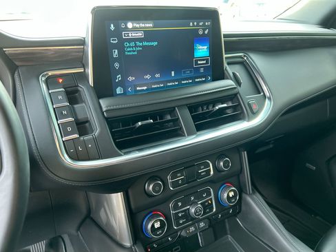 Used 2024 Chevrolet Tahoe LT w/ Luxury Package image 25