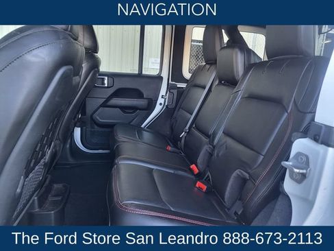 Used 2021 Jeep Wrangler Unlimited Rubicon AWD/4WD image 10