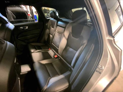 Used 2022 Volvo XC60 T8 R-Design w/ Advanced Package image 20