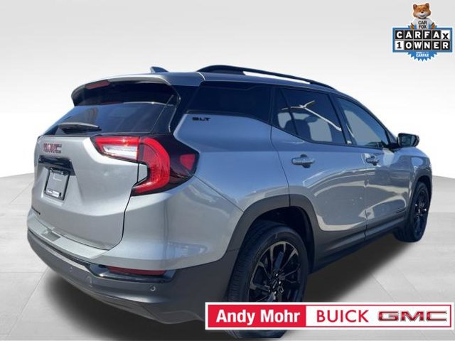 Used 2023 GMC Terrain SLT w/ Tech Package FWD image 12