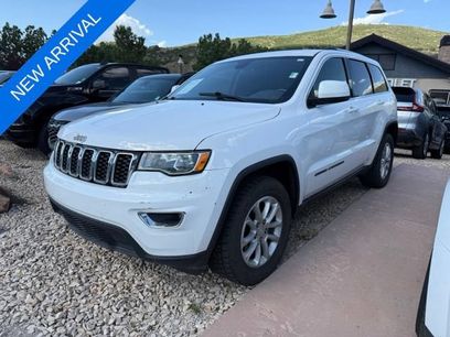 Used 2021 Jeep Grand Cherokee Laredo
