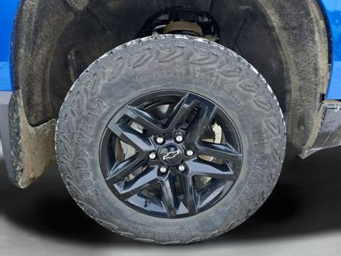 Used 2023 Chevrolet Silverado 1500 LT Trail Boss w/ Protection Package image 14