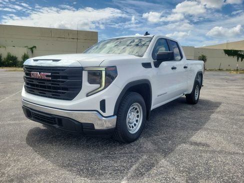 Used 2022 GMC Sierra 1500 Pro w/ Pro Value Package RWD image 2