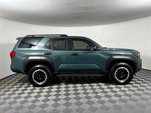 Certified 2026 Toyota 4Runner TRD Off-Road Premium image 4