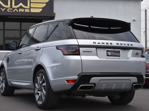 Used 2019 Land Rover Range Rover Sport HSE Dynamic image 11