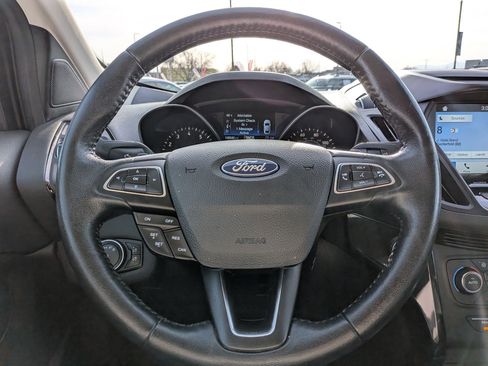 Used 2017 Ford Escape Titanium image 16