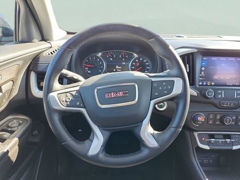 Certified 2023 GMC Terrain SLT image 8