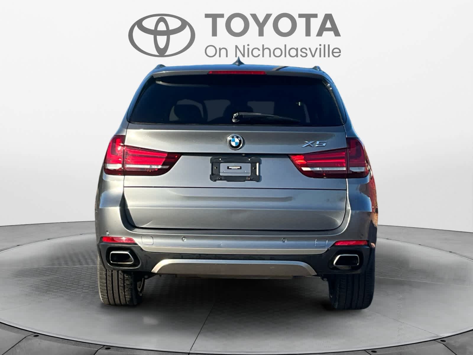 Used 2018 BMW X5 xDrive35d w/ Driving Assistance Package AWD/4WD image 4