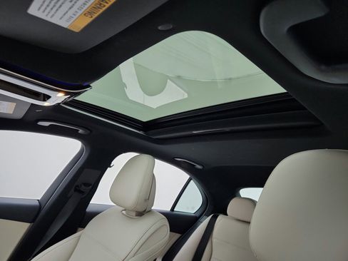 Used 2025 Mercedes-Benz C 300 Sedan image 15