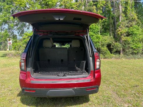 Used 2021 Chevrolet Tahoe Z71 w/ Z71 Off-Road Package image 7