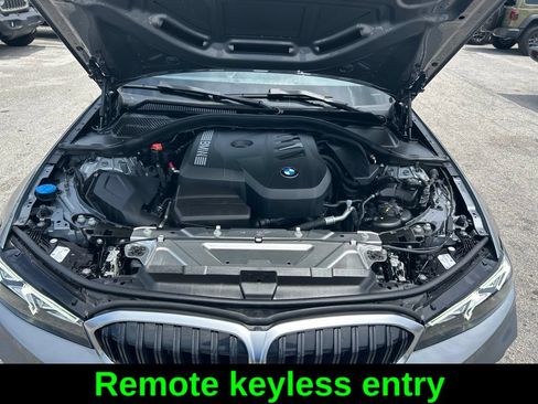 Used 2025 BMW 330i xDrive Sedan w/ Convenience Package AWD/4WD image 19