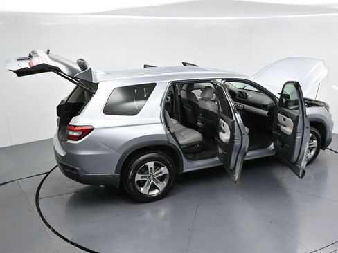Used 2024 Honda Pilot EX-L image 46
