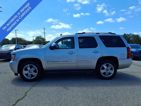 Used 2010 Chevrolet Tahoe LTZ AWD/4WD image 9