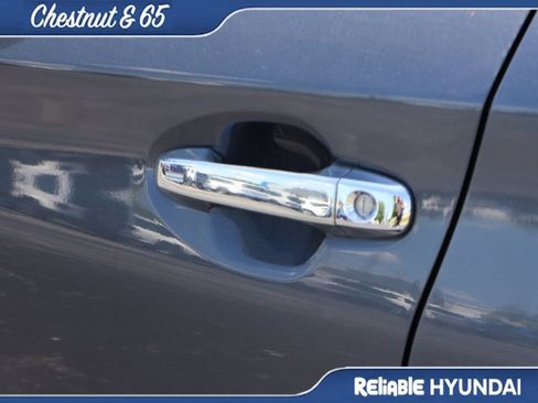 Used 2022 Subaru Ascent Touring AWD/4WD image 22