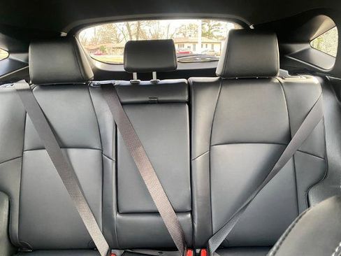 Used 2023 Toyota Venza Nightshade image 26