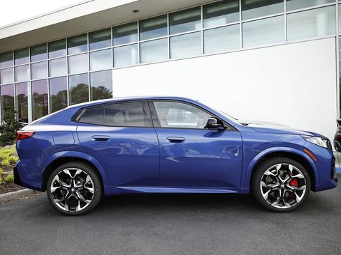 New 2026 BMW X2 xDrive28i w/ Technology Package image 4