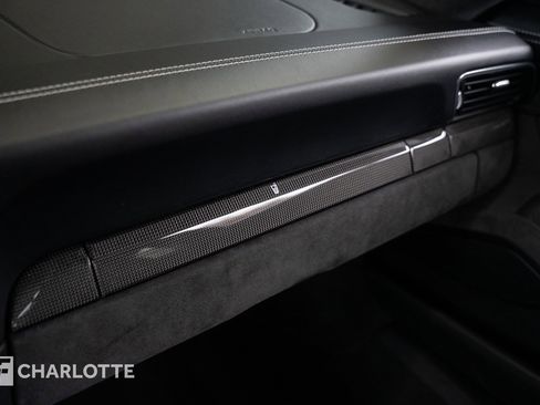 Used 2016 Porsche 911 GT3 RS image 32