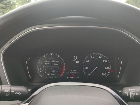 Used 2024 Honda Pilot Touring image 7